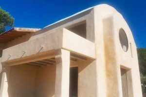 Vivienda con bóveda y terraza bioclimática